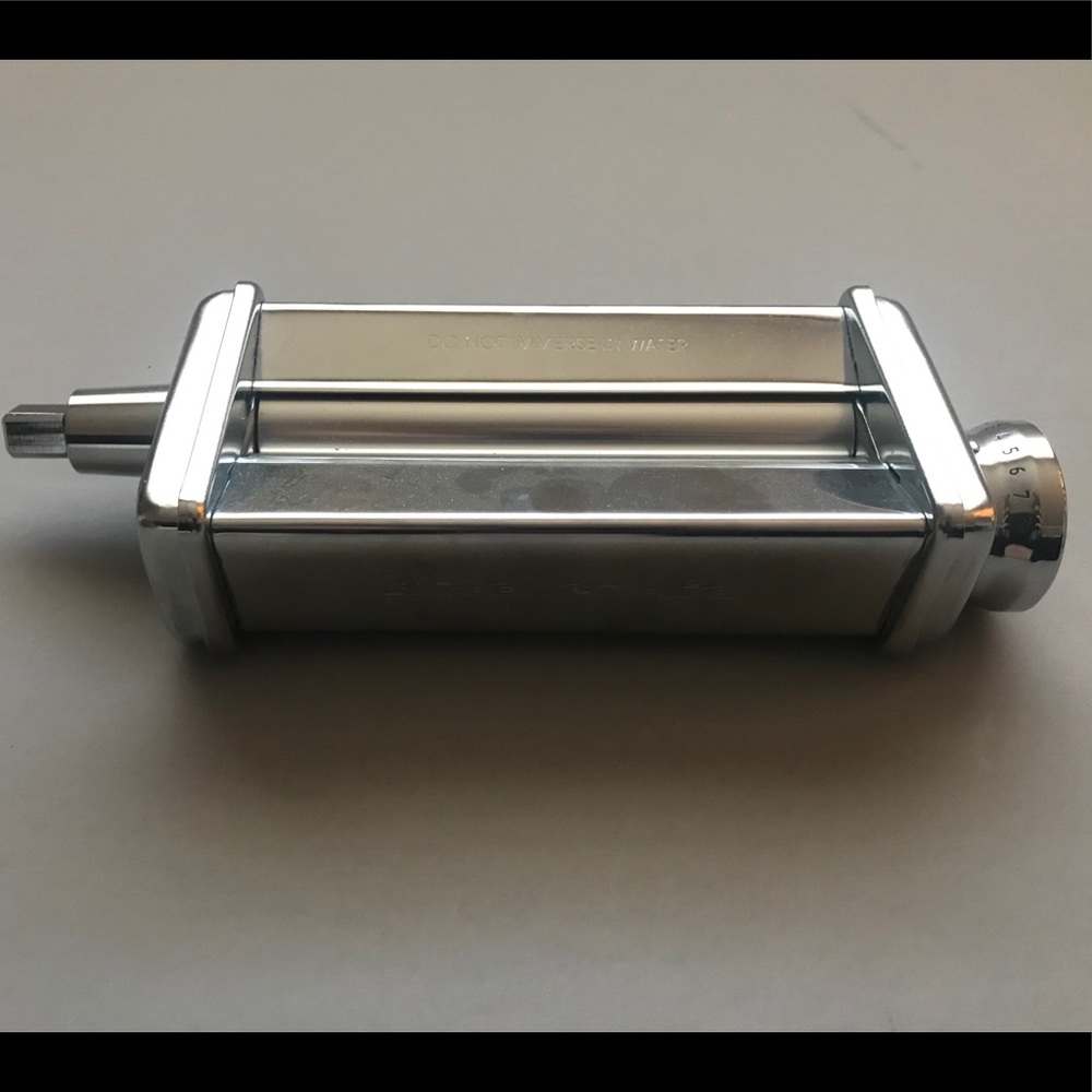 Kitchen aid noodle roller attachment